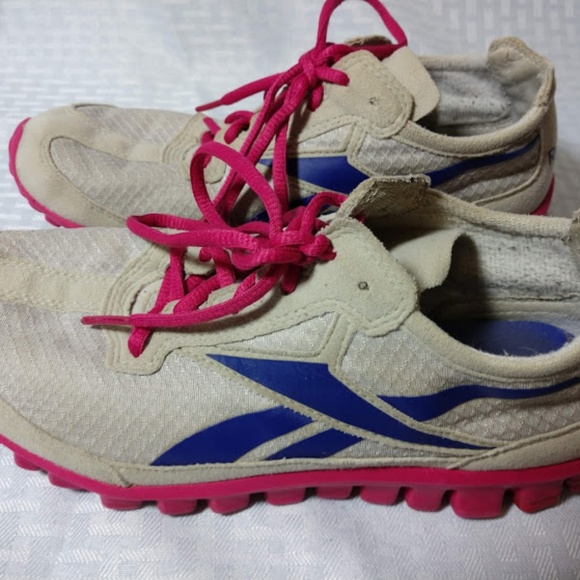 Reebok Realflex Run Suede Women's Running Shoes - Picture 5 of 8